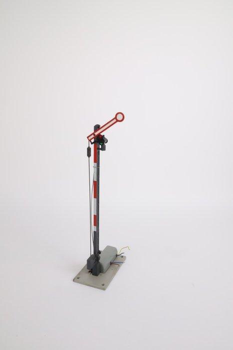 Märklin 1 - 5611 - Signalen (2) - Klassieke hoofdseinen, Hobby en Vrije tijd, Modeltreinen | Overige schalen