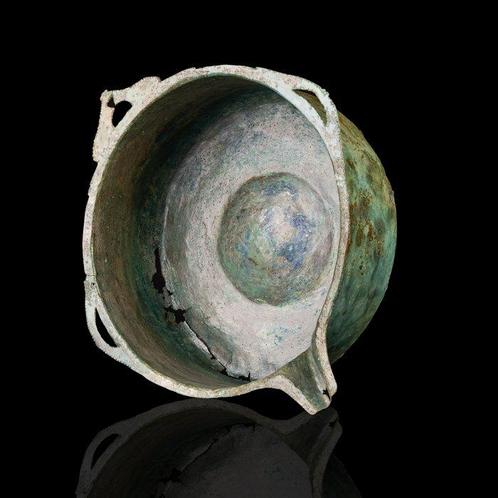 Bronstijd, Keltisch Grote bronzen vat, Antiek en Kunst, Antiek | Overige Antiek