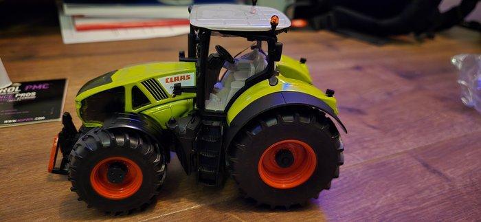Siku 1:32 - Model landbouwmachine - Claas Axion 950, Hobby en Vrije tijd, Modelauto's | 1:5 tot 1:12