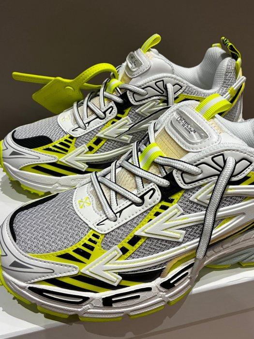 Off White - be right back - Sneakers - Maat: EU 38 - Nieuw, Kleding | Heren, Schoenen