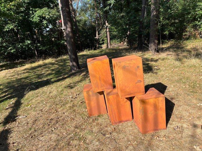 Pilaar (5) - 2025 - Corten staal - Zuil, Antiek en Kunst, Curiosa en Brocante