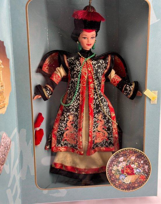 Mattel - Barbiepop Chinese Empress (Empress Dowager Cixi) -, Antiek en Kunst, Antiek | Speelgoed