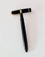 Parker - Vintage Parker Slimfold Fountain Pen – 14K Gold Nib, Verzamelen, Pennenverzamelingen, Nieuw