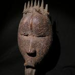 Mask. Dan. 29 cm H. ends 19 - early 20th century - Figuur -