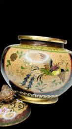 Drie vazen in cloisonné - Japan - Meiji periode (1868-1912)