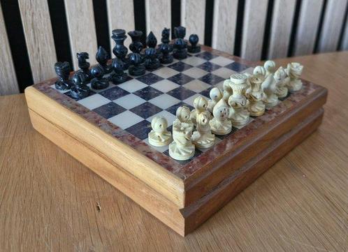 Schaakspel - Carved - Marmer, Antiek en Kunst, Curiosa en Brocante