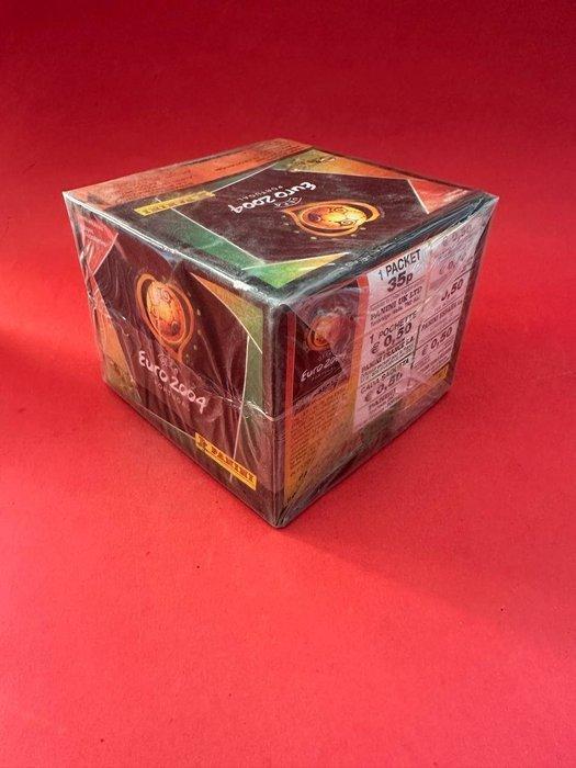 2004, euro 2004 50 bustine packet Panini Booster box -, Verzamelen, Stickers