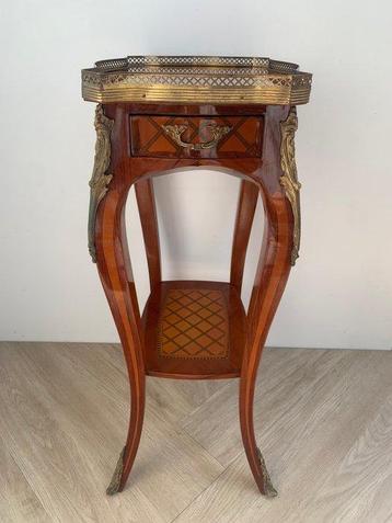 Table dappoint - Olivier, Arbousier - Étagère