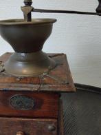 Koffiemolen - Hout, Koper, Antiek en Kunst