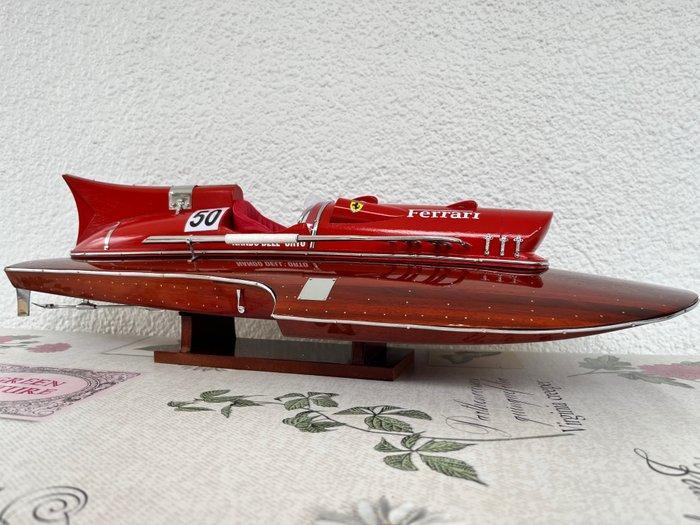 Hydroplane maquette de luxe modelisme FERRARI ARNO IX bois, Hobby en Vrije tijd, Modelauto's | 1:5 tot 1:12