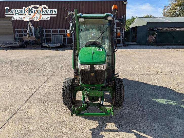 John Deere 3046R - Tractor, Zakelijke goederen, Landbouw | Tractoren, John Deere, Ophalen of Verzenden