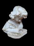 Guglielmo Pugi (1850-1915) - Beeld, klein meisje lezen (1) -