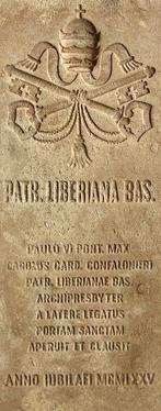 Fabbrica di San Pietro - sculptuur, Mattone commemorativo