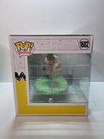 Funko - Funko Pop Moment: #1682 Charlie Brown & Lucy