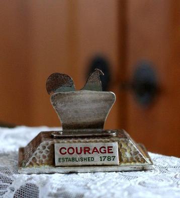 Courage Brewery England Merchandise figuur - Messing -