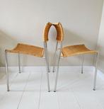 Eetkamerstoel - Chroom - Twee vintage stoelen in riet en, Antiek en Kunst