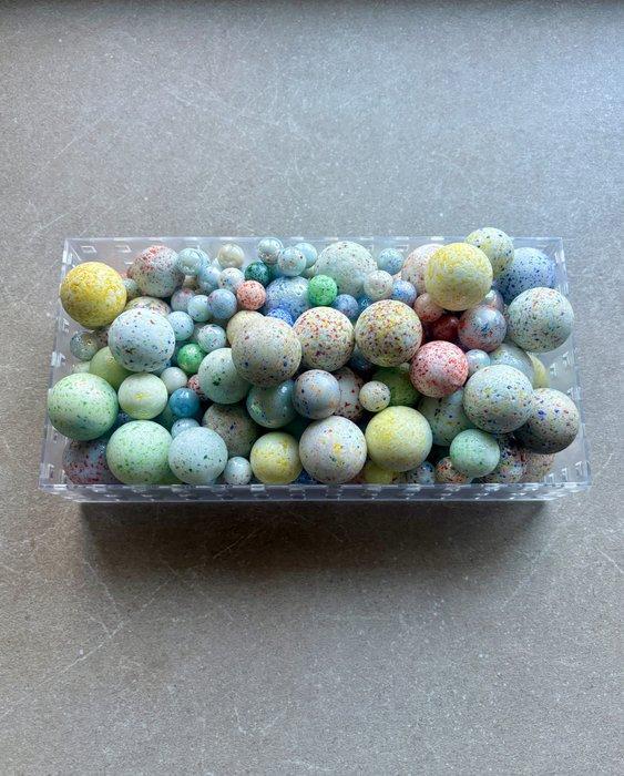 anders - Knikkers Gekleurde gespikkelde glazen vintage, Antiek en Kunst, Antiek | Speelgoed