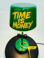 Vanessa Fodera (1981) - TIME IS MONEY !
