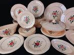 Digoin Sarreguemines - Service de table (52) - Rose -, Antiek en Kunst