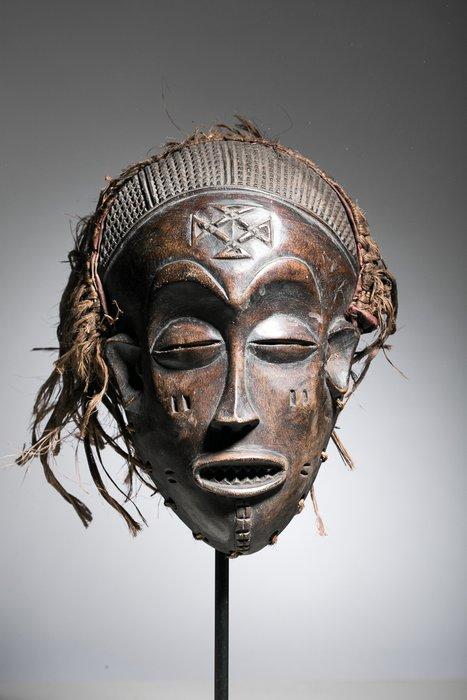 Masker - Chokwe - Angola  (Zonder Minimumprijs), Antiquités & Art, Art | Art non-occidental