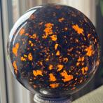 Fijn gepolijste grote Yooperlite-bol - Hoogte: 13.1 cm -