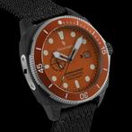 Tecnotempo - Commando - Forged Carbon & Titanium -, Handtassen en Accessoires, Horloges | Heren, Nieuw