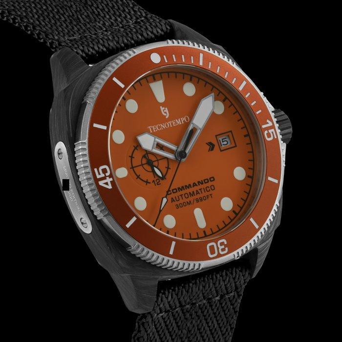 Tecnotempo - Commando - Forged Carbon & Titanium -, Handtassen en Accessoires, Horloges | Heren