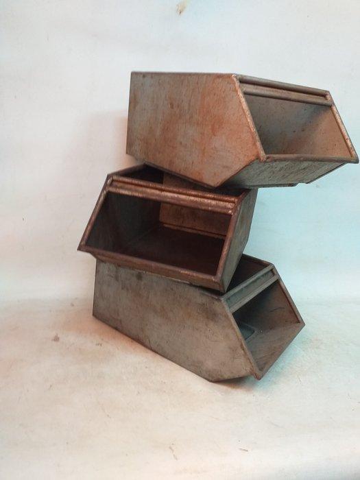 Design industriel Récipient - Métal - 1960-1970 - 3x bac, Antiek en Kunst, Antiek | Wandborden en Tegels