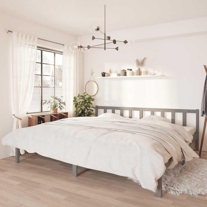 Hout Bedframe Grijs 200x200 | Retour Deal Scherpe Prijs, Huis en Inrichting, Slaapkamer | Bedden, Overige maten, 200 cm, Nieuw