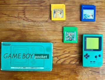 Nintendo - Gameboy Pocket - Japanese version + Pokémon Blue