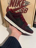 Nike - Dunk Low, Nike SB Dunk Low Pro QS - Sneakers - Maat:, Nieuw
