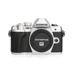 Olympus OM-D E-M10 Mark III zilver, Audio, Tv en Foto, Fotocamera's Digitaal, Olympus, Ophalen of Verzenden, Zo goed als nieuw