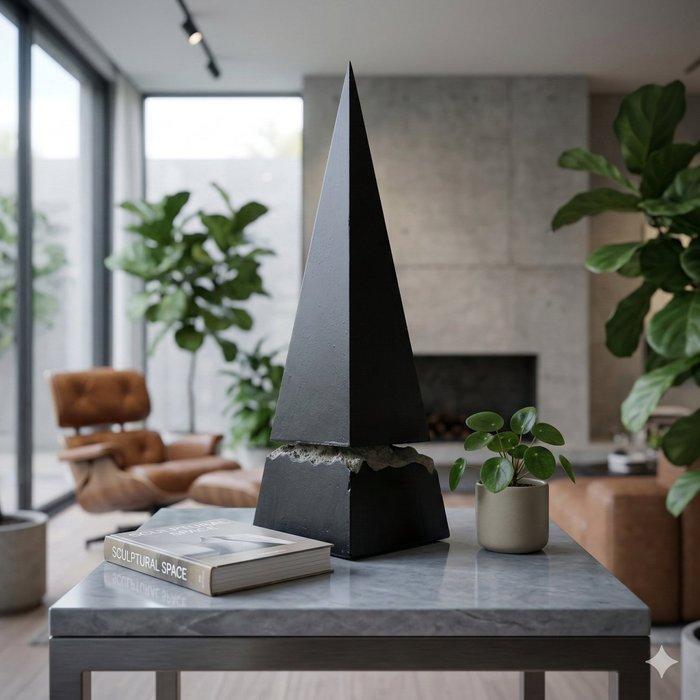 Trascent (Obelisk version Black), Antiek en Kunst, Kunst | Designobjecten