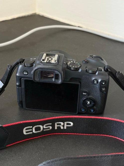 Canon EOS RP + EF-EOS R mount adapter Appareil photo sans, Audio, Tv en Foto, Fotocamera's Digitaal