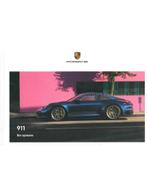 2020 PORSCHE 911 CARRERA HARDCOVER BROCHURE RUSSISCH, Nieuw