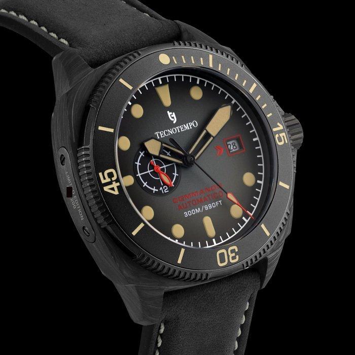 Tecnotempo - Commando - Forged Carbon & Titanium -, Handtassen en Accessoires, Horloges | Heren