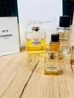 Collectie merkartikelen - Chanel collectie lege flessen -