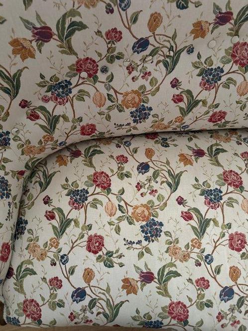 Sofa - Textiel, Walnoot - 3-zitsbank, Antiek en Kunst, Antiek | Overige Antiek