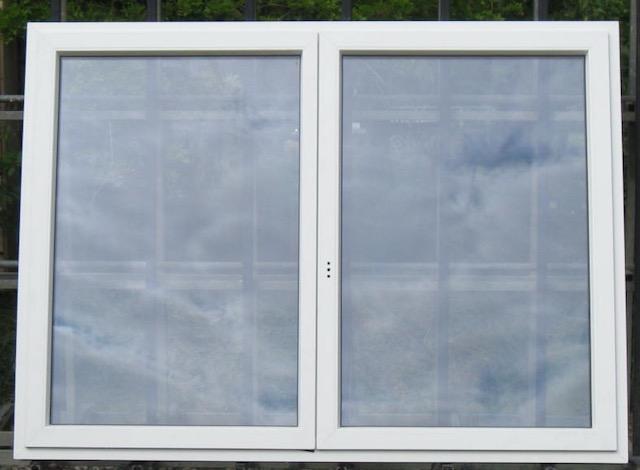 pvc raam , chassis , kozijn 198 x 147 wit / antraciet 7016, Doe-het-zelf en Bouw, Raamkozijnen en Schuifdeuren, Inclusief glas