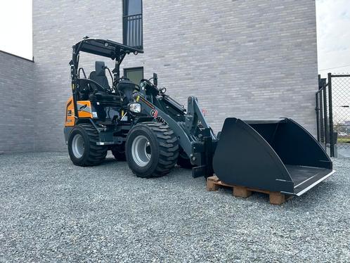 Kniklader 2,5T te huur, Zakelijke goederen, Machines en Bouw | Kranen en Graafmachines