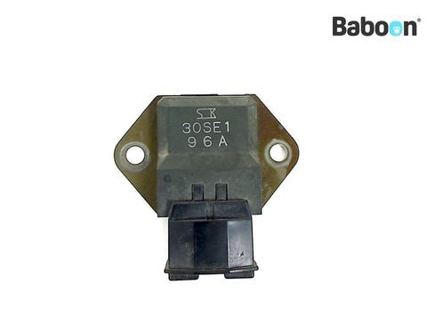 Spanningsregelaar Honda CB 1 1989-1992 (CB-1 CB400F NC27), Motoren, Onderdelen | Honda, Gebruikt, Verzenden