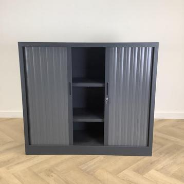 roldeurkast/archiefkast vv 2 legborden + sleutel, (hxbxd) beschikbaar voor biedingen