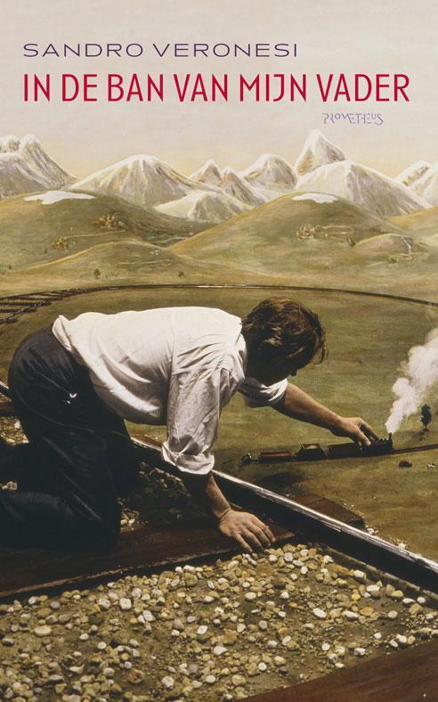 In de ban van mijn vader 9789044629811 Sandro Veronesi, Boeken, Romans, Gelezen, Verzenden