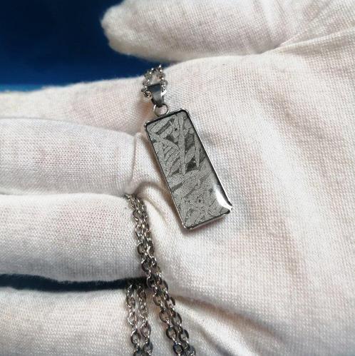 Stalen hanger en meteoriet met stalen ketting IJzer, Verzamelen, Mineralen en Fossielen