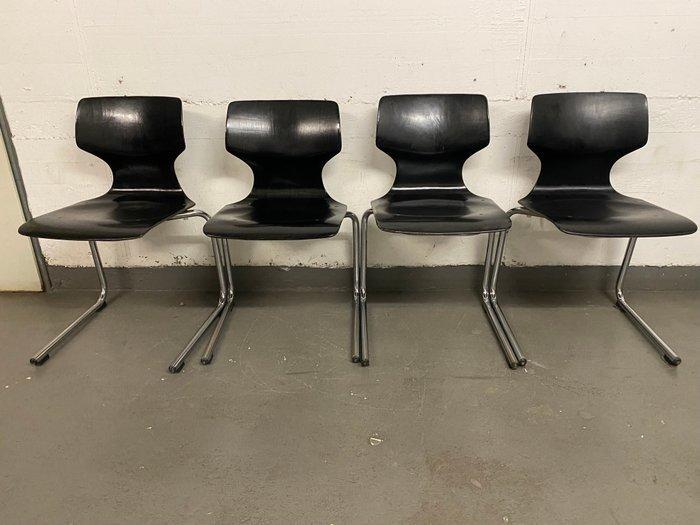 Flexform - Elmar Flototto - Stapelbare stoel (4) - Hout,, Antiek en Kunst, Antiek | Meubels | Stoelen en Sofa's