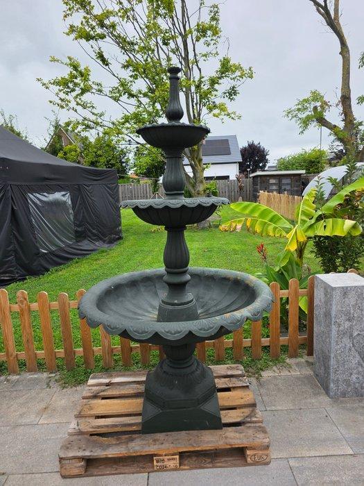 Fontein - 2010-2020 - XXL vintage donkergroen, Antiek en Kunst, Curiosa en Brocante