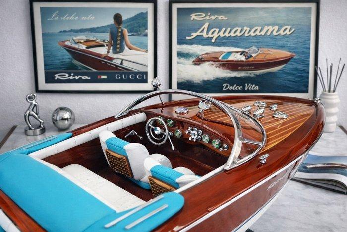 Maquette Riva Aquarama 67 cm bois Luxe 1:12 - Modelboot, Hobby & Loisirs créatifs, Voitures miniatures | 1:5 à 1:12