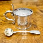 Large sterling silver engraved drum mustard pot with spoon