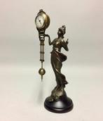 Pièce dhorlogerie oscillante mystérieuse - En alliage - fin, Antiek en Kunst