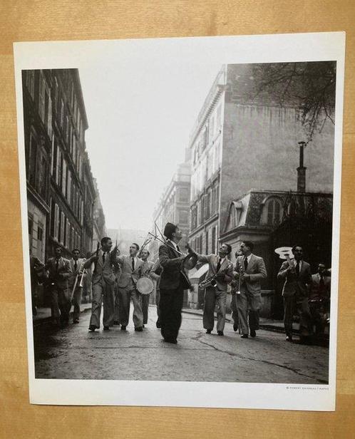 Robert Doisneau - Parade de Jazzmen, Paris Province, Antiek en Kunst, Kunst | Schilderijen | Modern